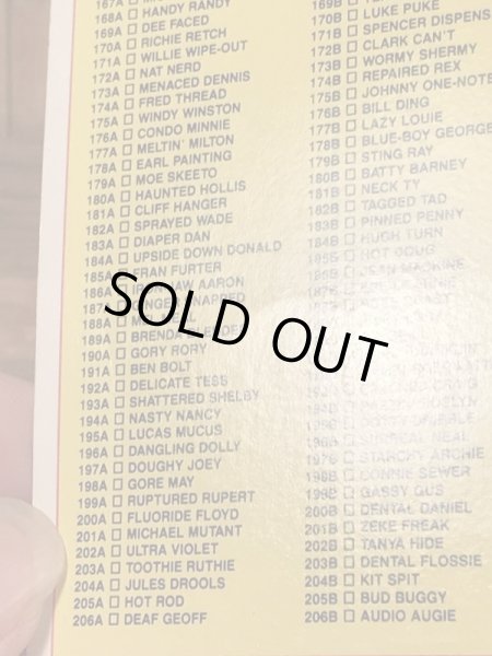 トップス社製のガーベッジペイルキッズの80年代ビンテージステッカーカード