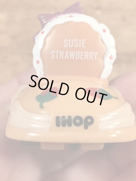 IHOPパンケーキのSusie Strawberryの90’sヴィンテージプルバックカー