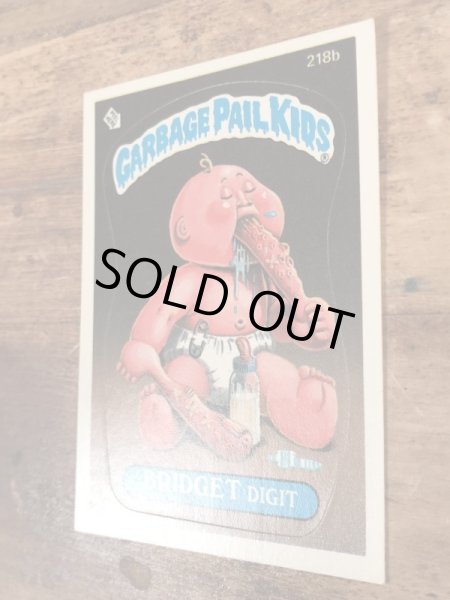 Topps社製のガーベッジペイルキッズの80’sヴィンテージカードシール