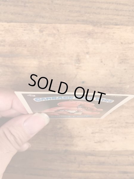 Topps社製のガーベッジペイルキッズの80’sヴィンテージカードシール