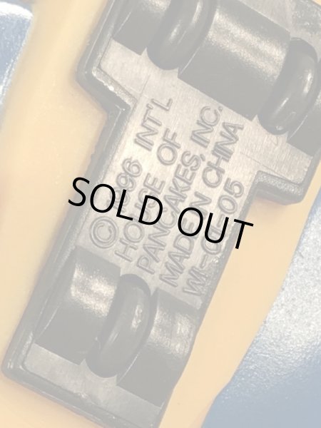 アイホップパンケーキのハービーハーベストの90年代ビンテージミールトイ