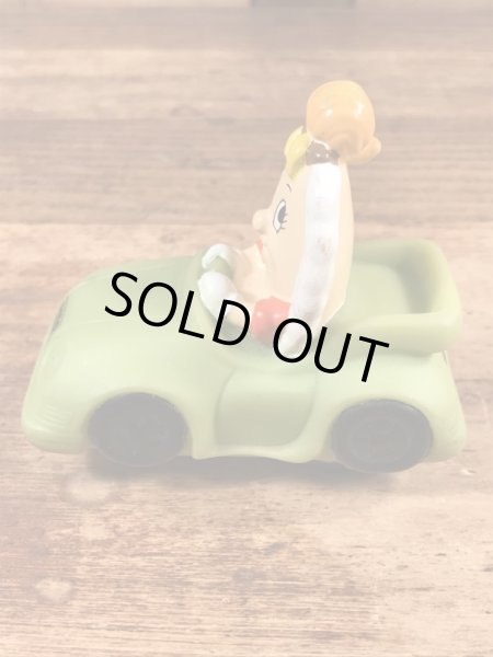 IHOPパンケーキのRosanna Banana Nutの90’sヴィンテージハッピーミール