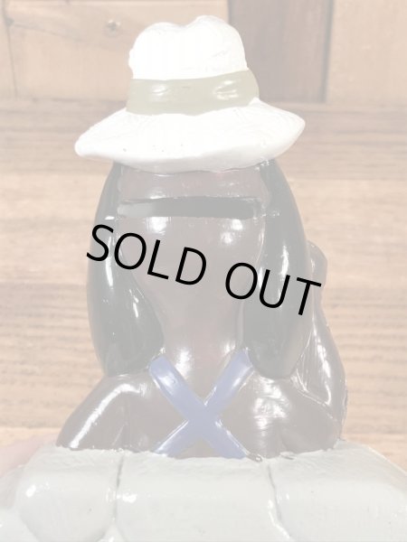 アドバタイジングキャラクターのチャッキーチーズの犬の80年代ビンテージ貯金箱フィギュア