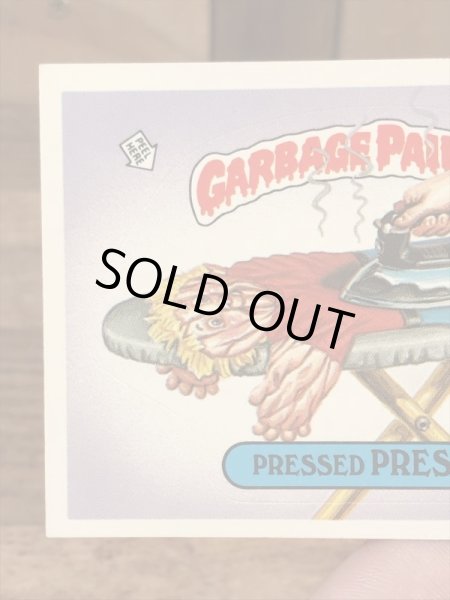 トップス社製のガーベッジペイルキッズの80年代ビンテージステッカーカード