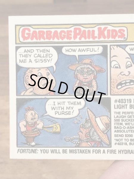 トップス社製のガーベッジペイルキッズの80年代ビンテージステッカーカード