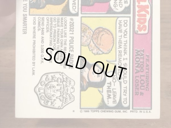 トップス社製のガーベッジペイルキッズの80年代ビンテージステッカーカード