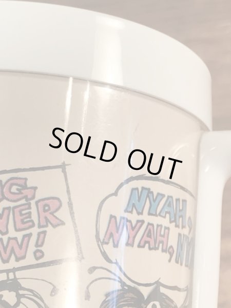 企業キャラクターのレイドバグの70年代ビンテージプラスチックマグ