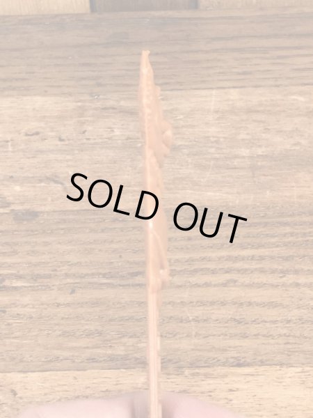 企業キャラクターのメネフネの70年代ビンテージマドラー