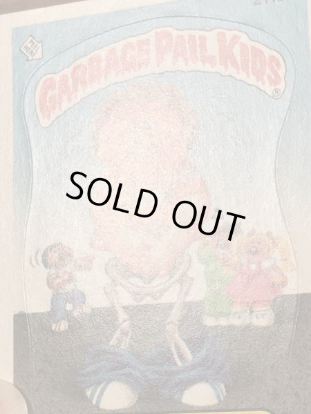 トップス社製のガーベッジペイルキッズの80年代ビンテージステッカーカード