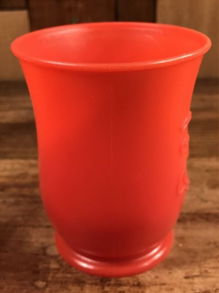 企業キャラクターのクールエイドの80年代ビンテージプラスチックカップ