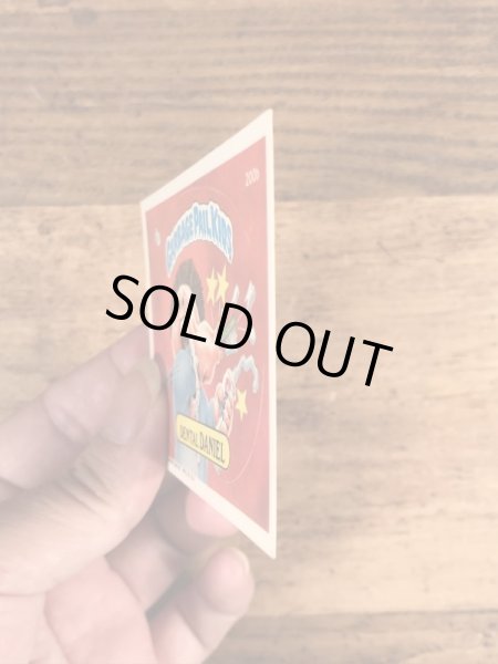 トップス社製のガーベッジペイルキッズの80年代ビンテージステッカーカード