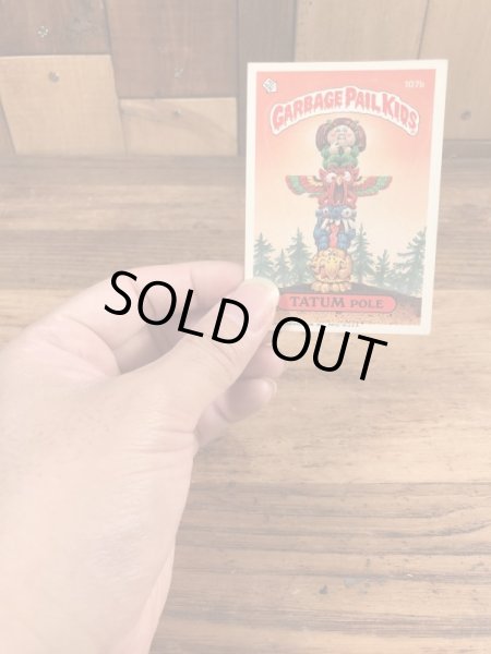 Topps社製のガーベッジペイルキッズの80’sヴィンテージカードシール