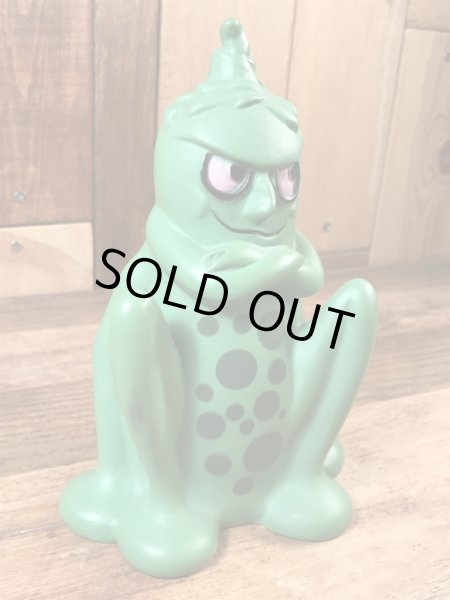 企業キャラクターのぺプトビスモルの70年代ビンテージ貯金箱フィギュア