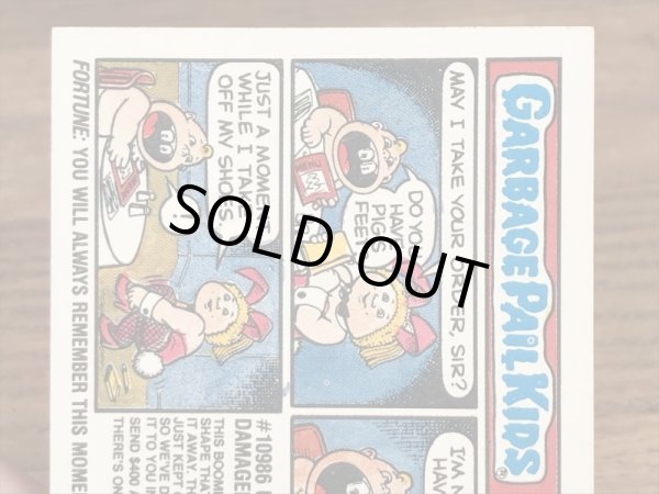 トップス社製のガーベッジペイルキッズの80年代ビンテージステッカーカード