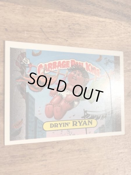 トップス社製のガーベッジペイルキッズの80年代ビンテージステッカーカード