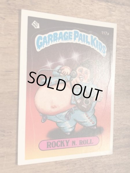 トップス社製のガーベッジペイルキッズの80年代ビンテージステッカーカード