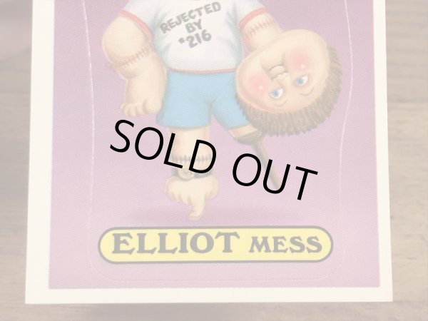 Topps社製のガーベッジペイルキッズの80’sヴィンテージカードシール