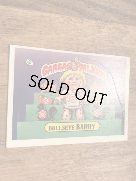 トップス社製のガーベッジペイルキッズの80年代ビンテージステッカーカード