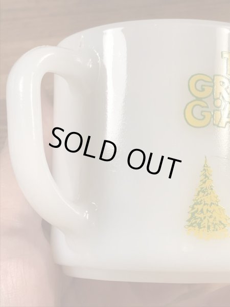 アドバタイジングキャラクターのグリーンジャイアントのミルクガラス製ヴィンテージマグ