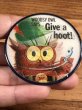 アドバタイジングキャラクターのWoodsy Owlの60〜70’sヴィンテージレンチキュラー缶バッチ