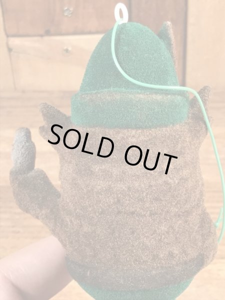 企業キャラクターのウッジーオウルの70年代ビンテージオーナメントドール