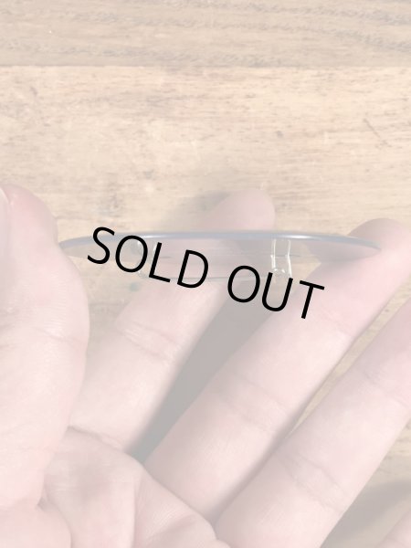 アドバタイジングキャラクターのWoodsy Owlの60〜70’sヴィンテージレンチキュラー缶バッチ