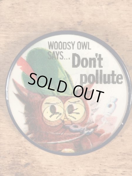 企業キャラクターのウッジーオウルの60〜70年代ビンテージレンチキュラー缶バッジ