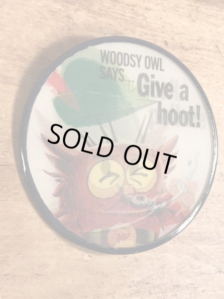 企業キャラクターのウッジーオウルの60〜70年代ビンテージレンチキュラーバッジ