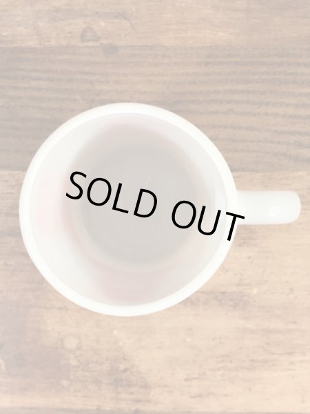 グラスベイク社製のアービーズのミルクガラス製ビンテージマグカップ