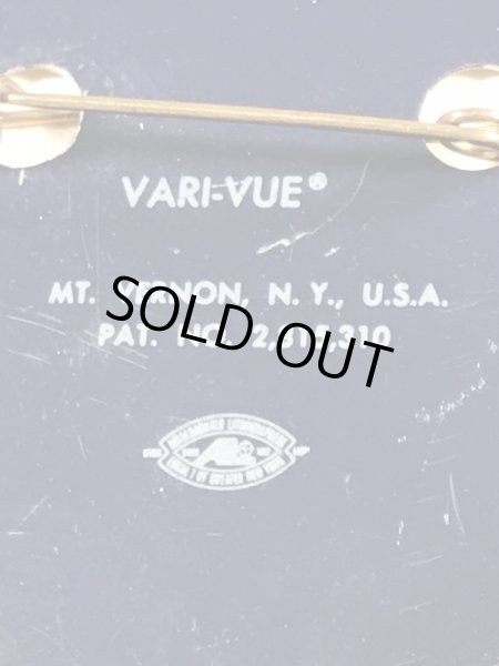 企業キャラクターのウッジーオウルの60〜70年代ビンテージレンチキュラー缶バッジ