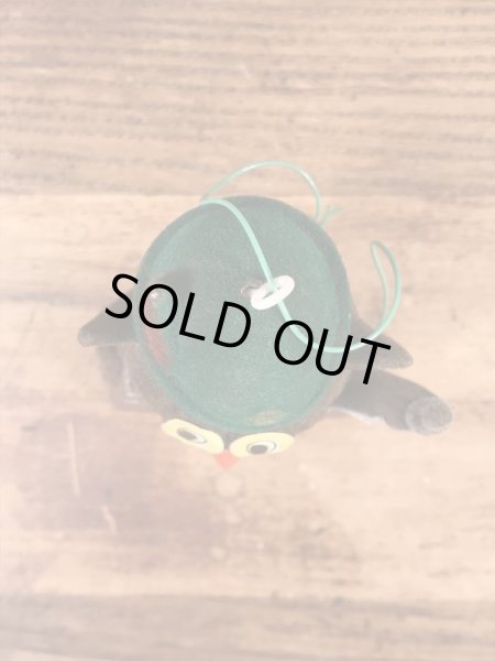 企業キャラクターのウッジーオウルの70年代ビンテージオーナメントドール