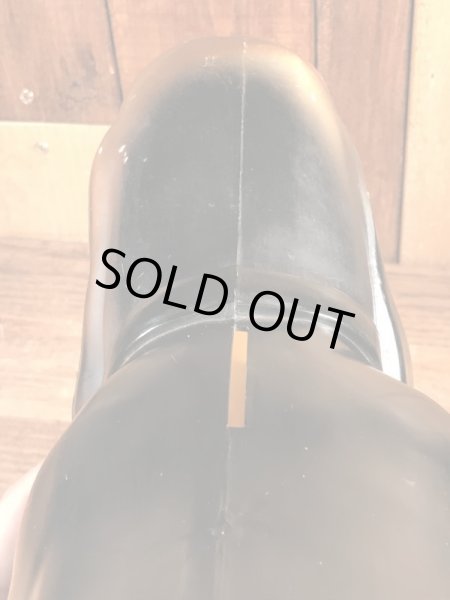 画像14: Flying A Gasoline “Axelrod” Plastic Coin Bank　アクセルロッド　ビンテージ　コインバンクドール　バセットハウンド　60年代 (14)