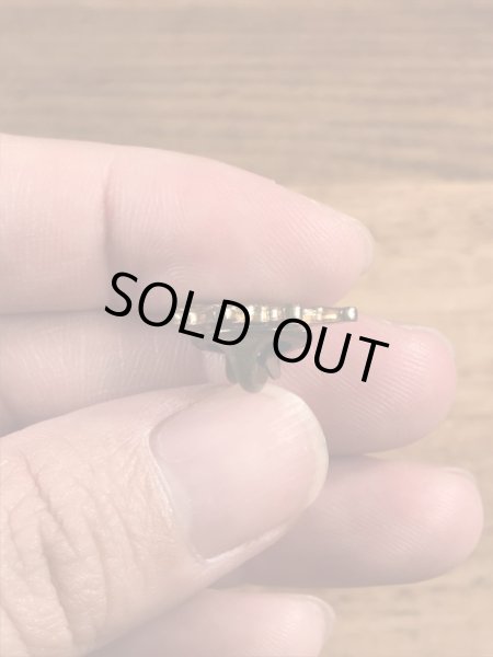 マックトラックのブルドッグの70’sヴィンテージピンズ