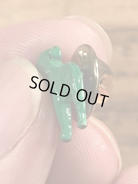 マックトラックのブルドッグの70’sヴィンテージピンズ