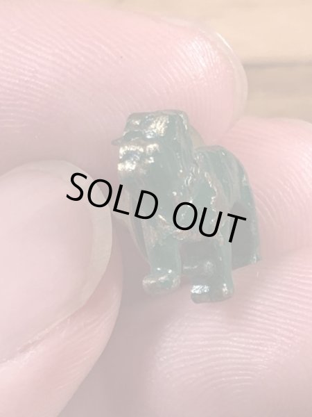 マックトラックのブルドッグの70’sヴィンテージピンズ