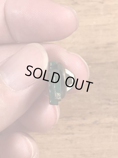 企業キャラクターのMack Truckの70’sヴィンテージピンズ