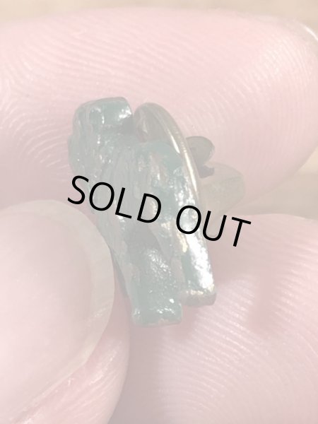 アドバタイジングキャラクターのMack Truckの70’sヴィンテージピンズ