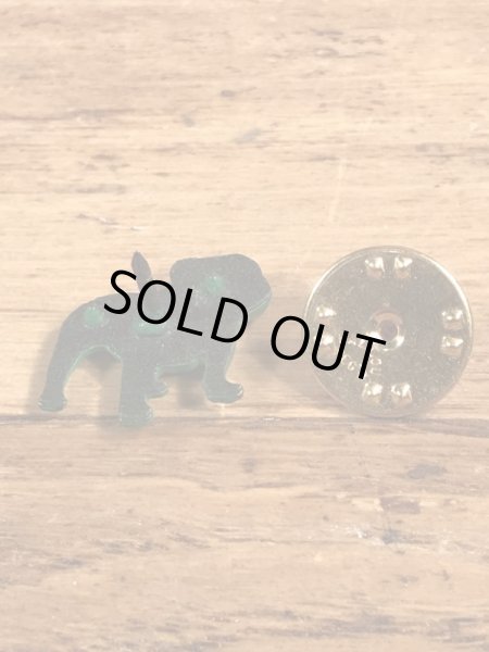 アドバタイジングキャラクターのマックトラックの70年代ビンテージピンバッジ