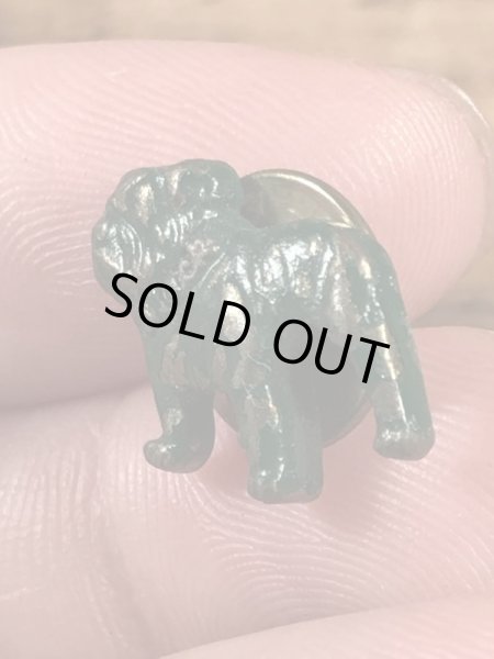 アドバタイジングキャラクターのMack Truckの70’sヴィンテージピンズ