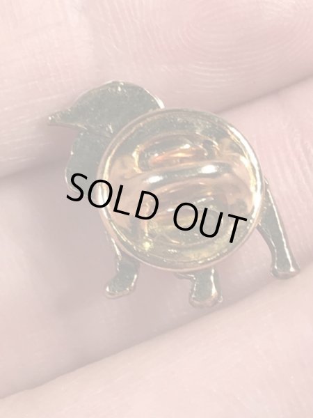 マックトラックのブルドッグの70’sヴィンテージピンズ