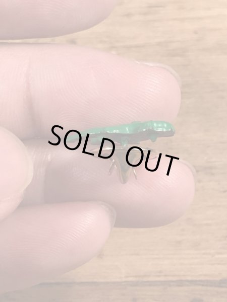 マックトラックのブルドッグの70’sヴィンテージピンズ