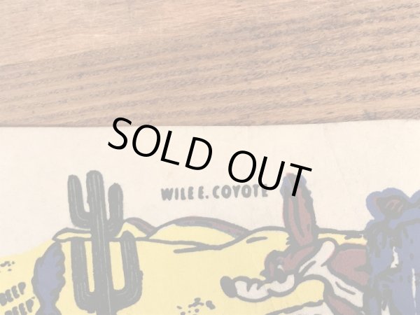 バッグスバニーやトゥイーティーが描かれたルーニーテューンズの70’sヴィンテージペナント