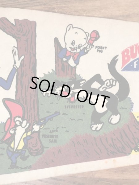 バッグスバニーやトゥイーティーが描かれたルーニーテューンズの70’sヴィンテージペナント