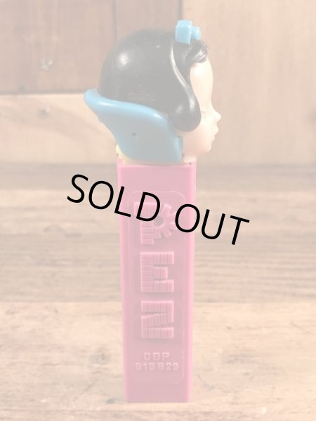 ディズニーキャラクターの白雪姫の60年代ビンテージ足無しペッツ