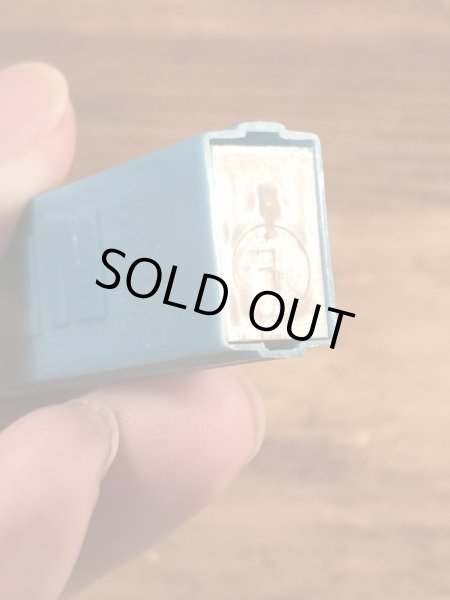 アニマルシリーズのGiraffeの60〜70’sヴィンテージ足無しPezディスペンサー