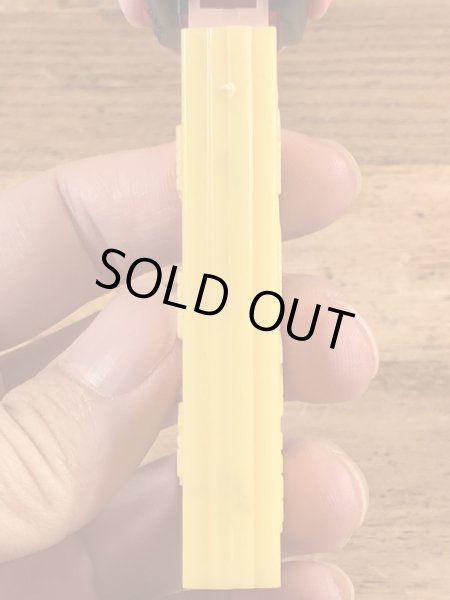 Disneyキャラクターのピノキオの60〜70'sヴィンテージ足無しPezディスペンサー