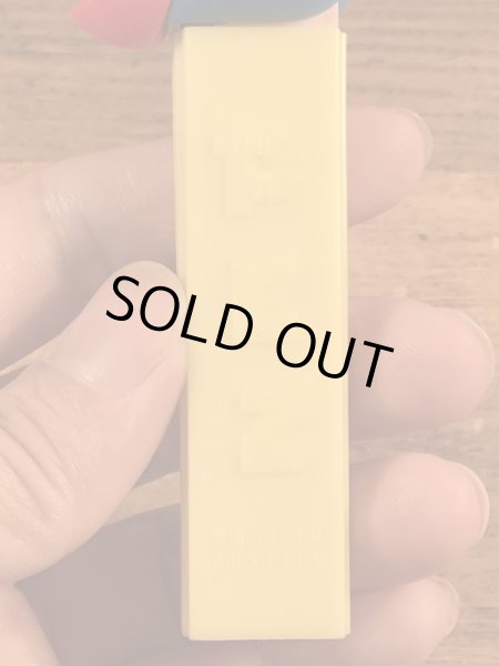 アニマルシリーズのCockatooの70’sヴィンテージ足無しPezディスペンサー