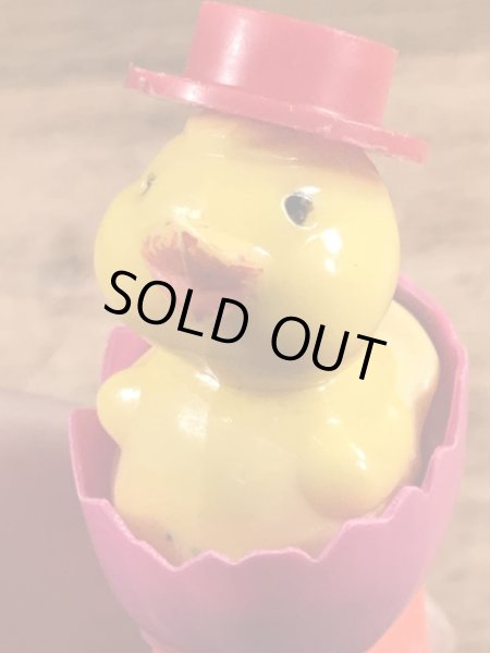 イースターのChick in Eggの60〜70’sヴィンテージ足無しPezディスペンサー