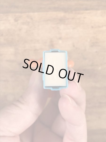 アニマルシリーズのGiraffeの60〜70’sヴィンテージ足無しPezディスペンサー