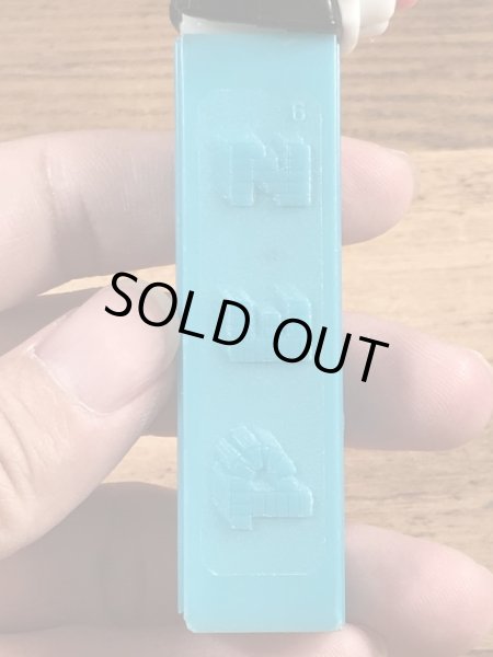 Looney Tunesのシルベスターキャットの70’sヴィンテージ足無しPezディスペンサー